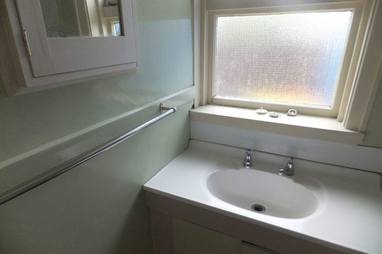 Photo of property in 253 Main South Road, Hornby, Christchurch, 8042