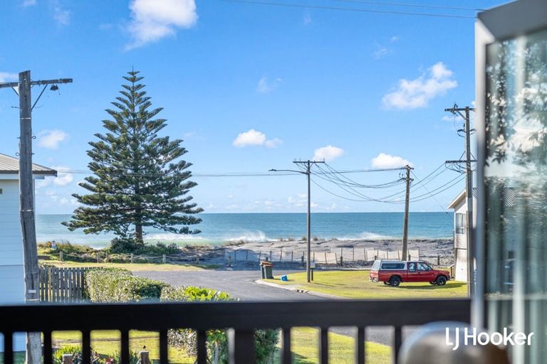 Photo of property in 298a Seaforth Road, Waihi Beach, 3611
