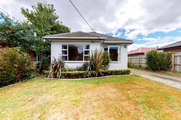 Photo of property in 3 Sinclair Street, Ebdentown, Upper Hutt, 5018