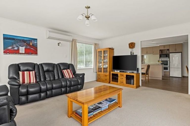 Photo of property in 10 Belmont Street, Havelock North, 4130