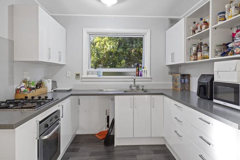 Photo of property in 8 Elizabeth Street, Patea, 4520