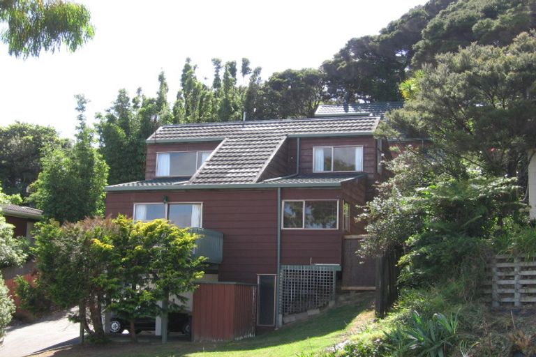 Photo of property in 80 Hadfield Street, Beach Haven, Auckland, 0626