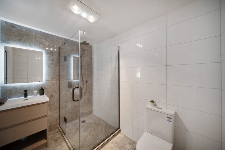 Photo of property in 5 Mikasa Place, Mangere, Auckland, 2022