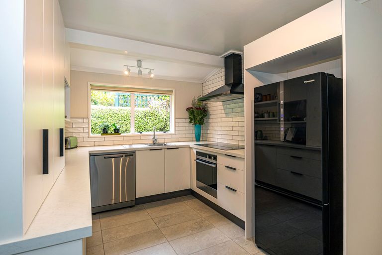 Photo of property in 1-2/27 Nile Street, Highfield, Timaru, 7910