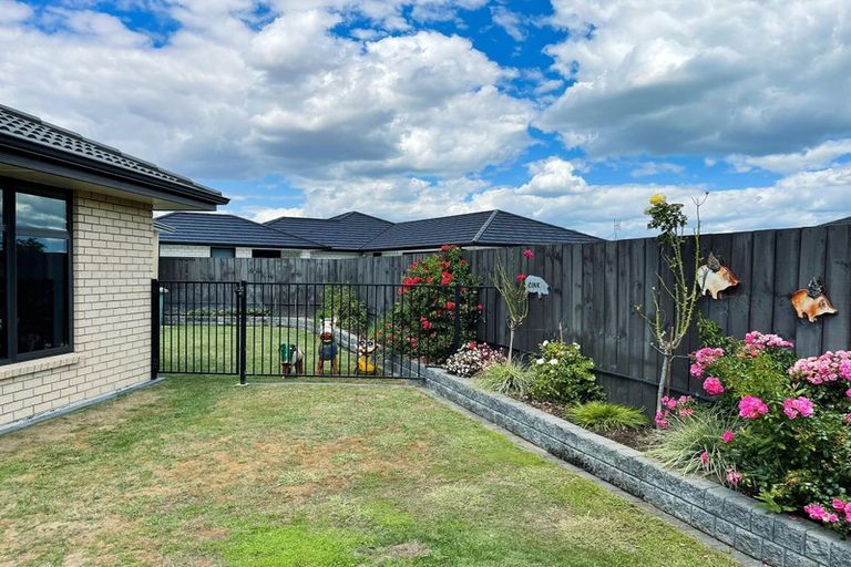 Photo of property in 14 Awanui Avenue, Te Kauwhata, 3710