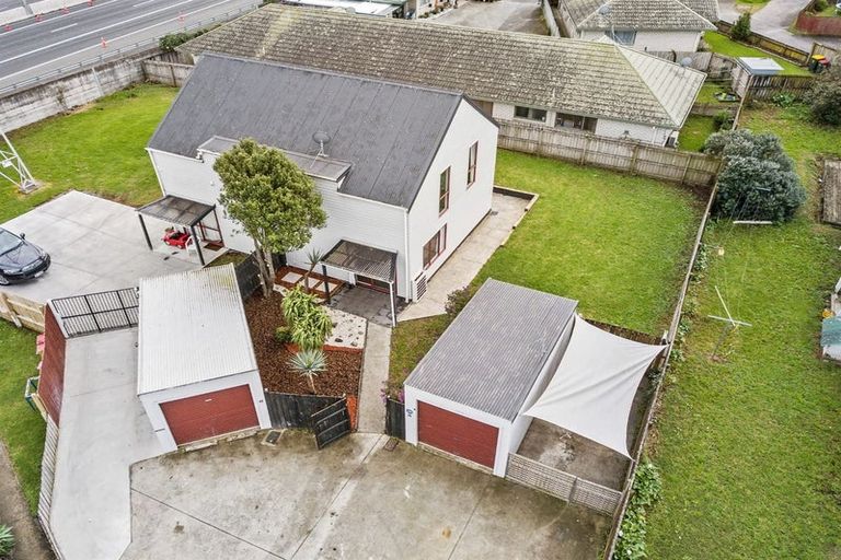 Photo of property in 1/21 Solveig Place, Randwick Park, Auckland, 2105