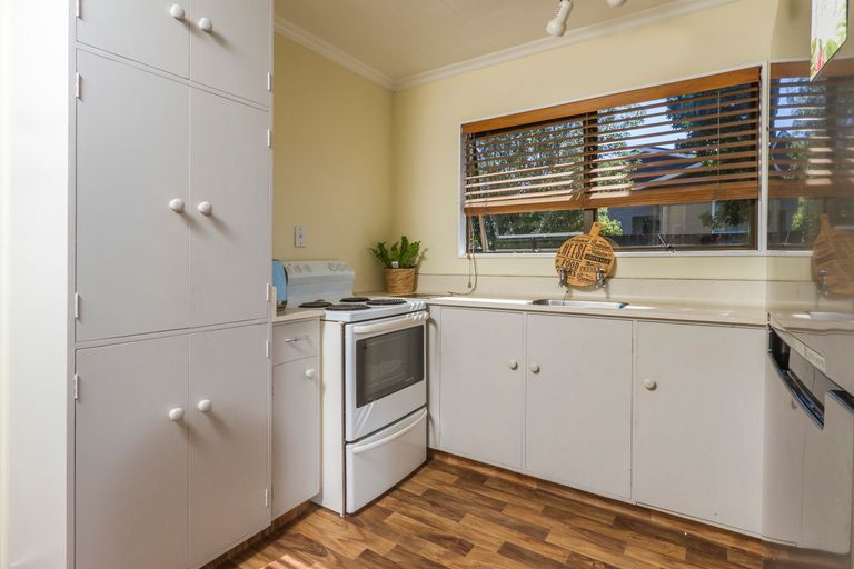 Photo of property in 2 Waimea West Road, Brightwater, 7022