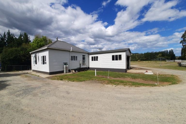 Photo of property in 11 Lowery Street, Milton, 9291