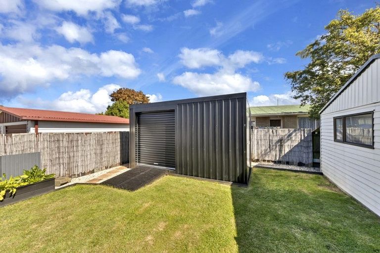 Photo of property in 28 Saint Heliers Crescent, Aranui, Christchurch, 8061