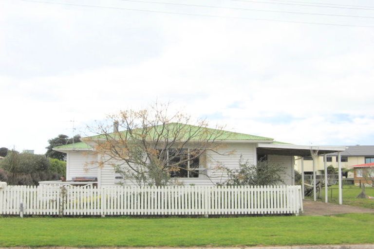 Photo of property in 207 Cook Drive, Whitianga, 3510