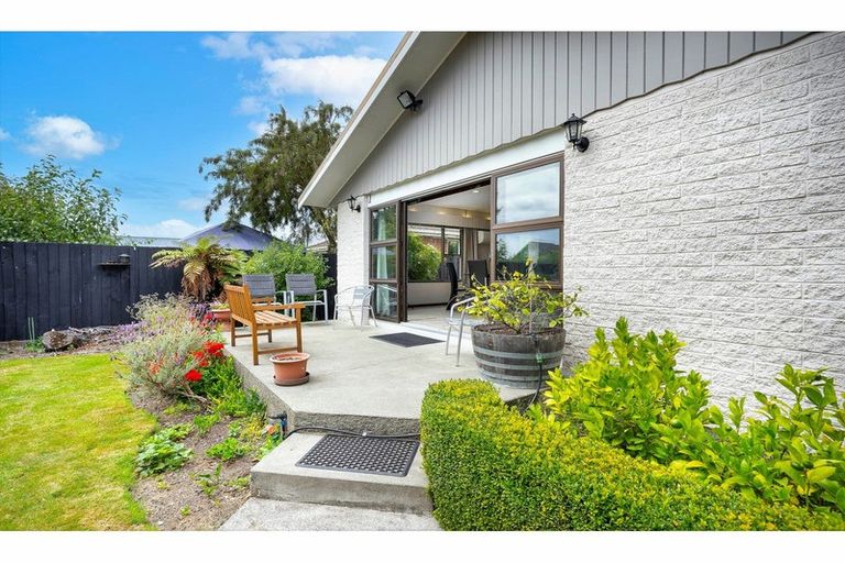 Photo of property in 155 Sparks Road, Hoon Hay, Christchurch, 8025