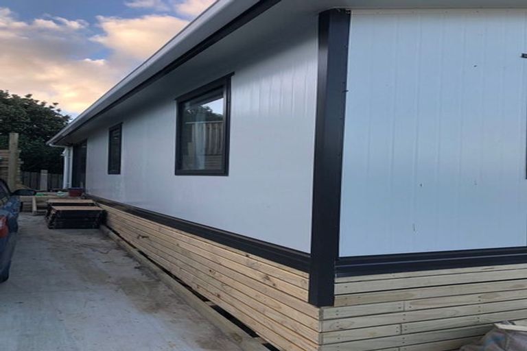 Photo of property in 104a Te Pene Avenue, Titahi Bay, Porirua, 5022