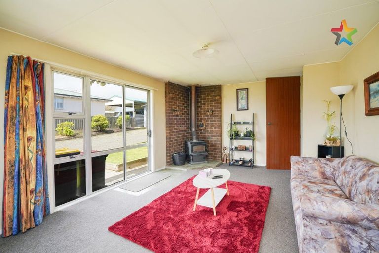 Photo of property in 7 Skye Street, Heidelberg, Invercargill, 9812