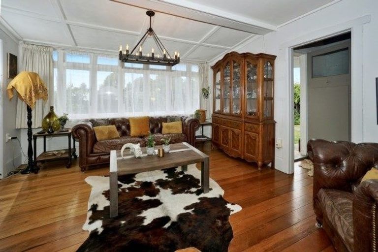 Photo of property in 30 King Street, Te Puke, 3119