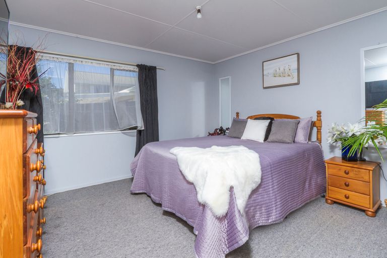 Photo of property in 2 Waimea West Road, Brightwater, 7022