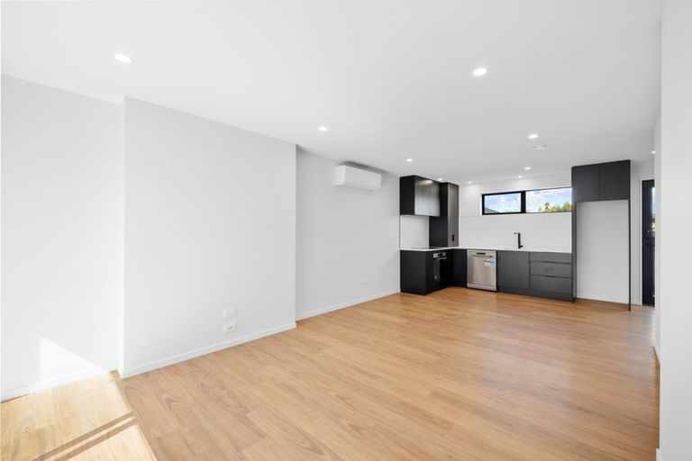 Photo of property in 8/54 Wildberry Street, Woolston, Christchurch, 8023