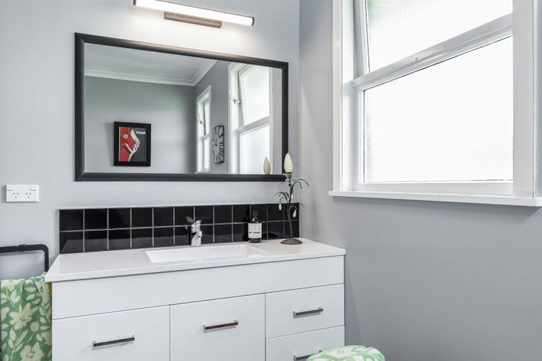 Photo of property in 10 Dillon Street, Blenheim, 7201