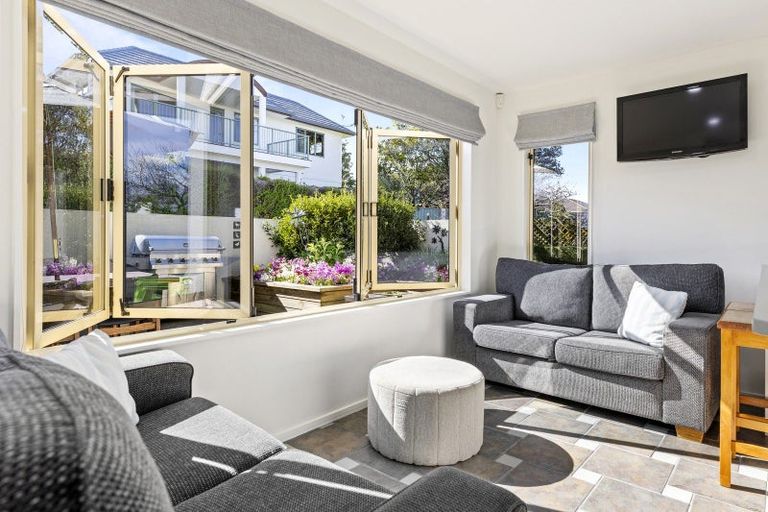 Photo of property in 2/50 Logan Avenue, Wharewaka, Taupo, 3330