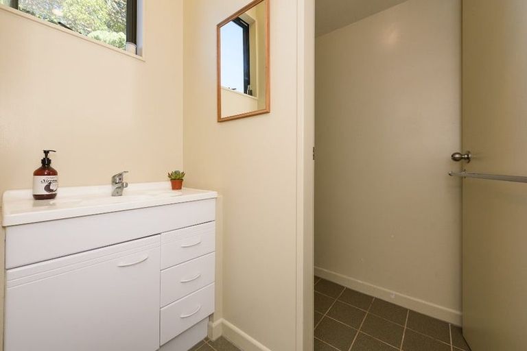 Photo of property in 26 Hauraki Street, Karori, Wellington, 6012