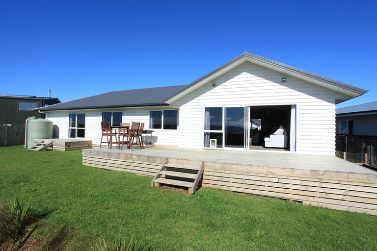 Photo of property in 22a Manukau Road, Raglan, 3225
