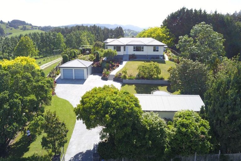 Photo of property in 254 Gorge Road, Maungaturoto, 0588