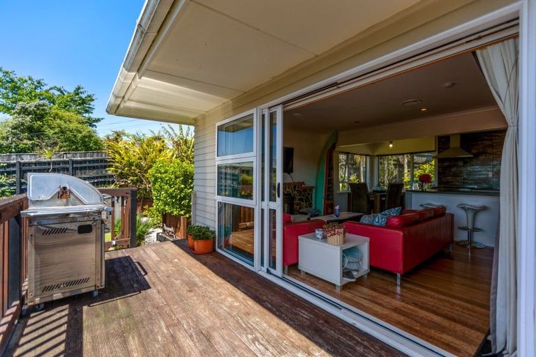 Photo of property in 7 Penrith Street, Westown, New Plymouth, 4310