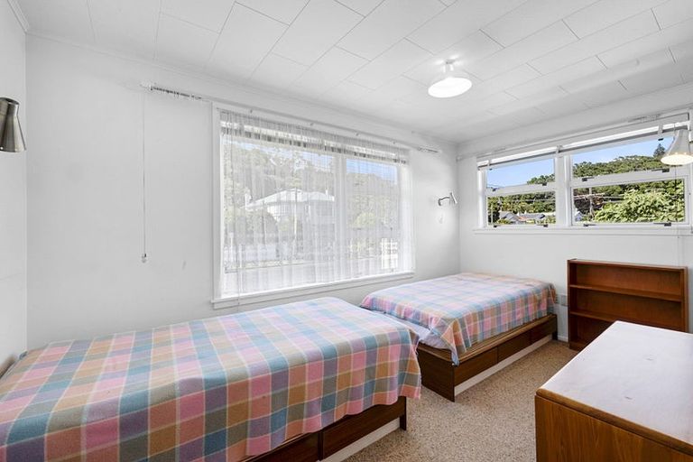 Photo of property in 86 Fulford Street, New Plymouth, 4310