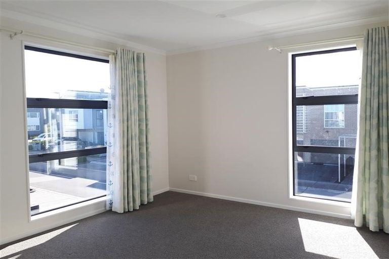 Photo of property in 7 Skylark Road, Hobsonville, Auckland, 0616