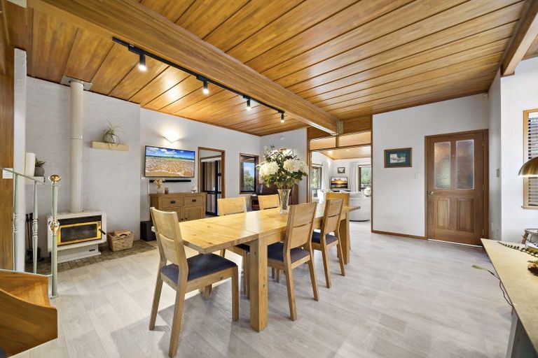 Photo of property in 47 Cherrington Road, Clevedon, Papakura, 2582