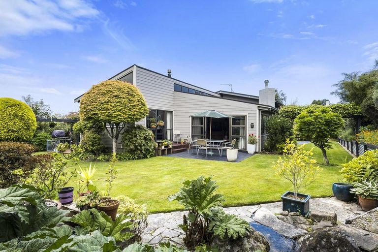 Photo of property in 108 Glenross Street, Glenross, Dunedin, 9011
