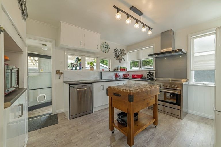 Photo of property in 4 Crewe Street, Pahiatua, 4910