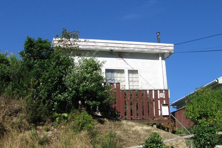 Photo of property in 46 Farnham Street, Mornington, Wellington, 6021