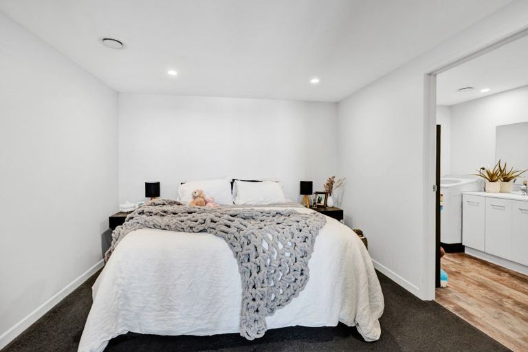 Photo of property in 138 Molesworth Street, New Plymouth, 4312