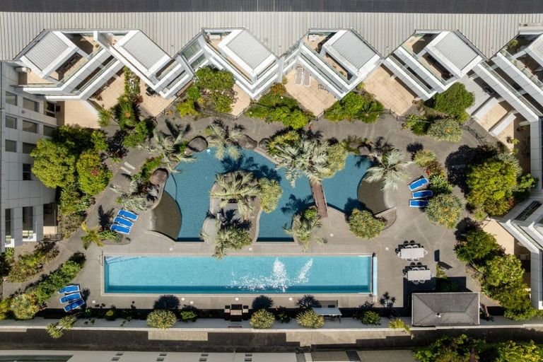 Photo of property in 111/136 Marine Parade, Mount Maunganui, 3116