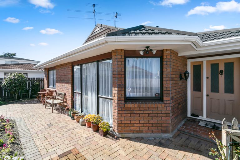 Photo of property in 24a Trafalgar Street, Waiwhetu, Lower Hutt, 5010