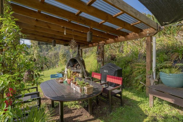 Photo of property in 595 Rangihau Road, Coroglen, Whitianga, 3591