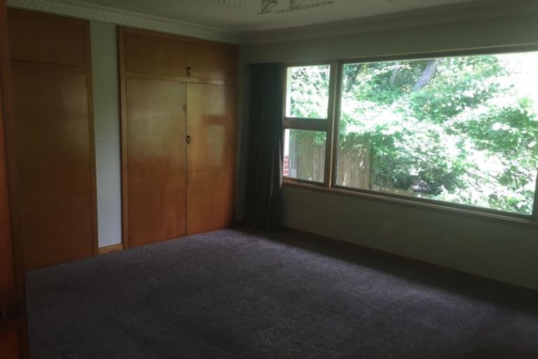 Photo of property in 15 Middleton Road, Kew, Dunedin, 9012