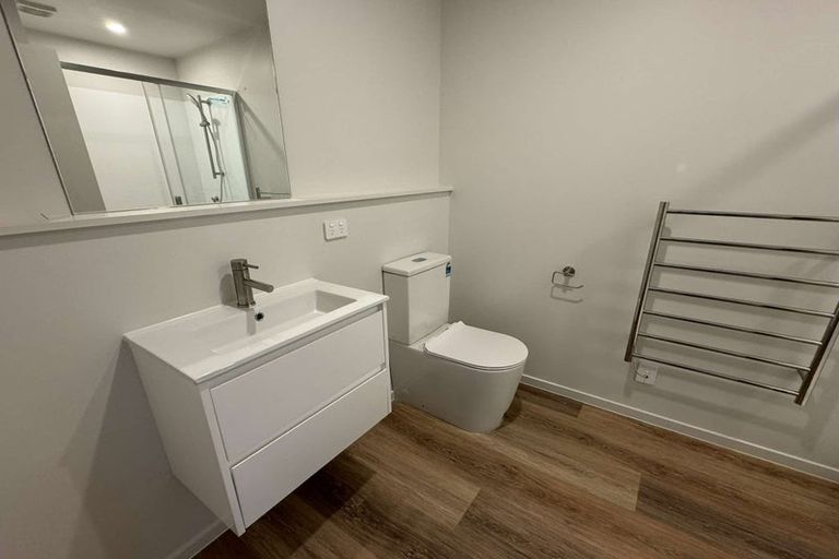 Photo of property in 6/92 Cambridge Terrace, Waterloo, Lower Hutt, 5011