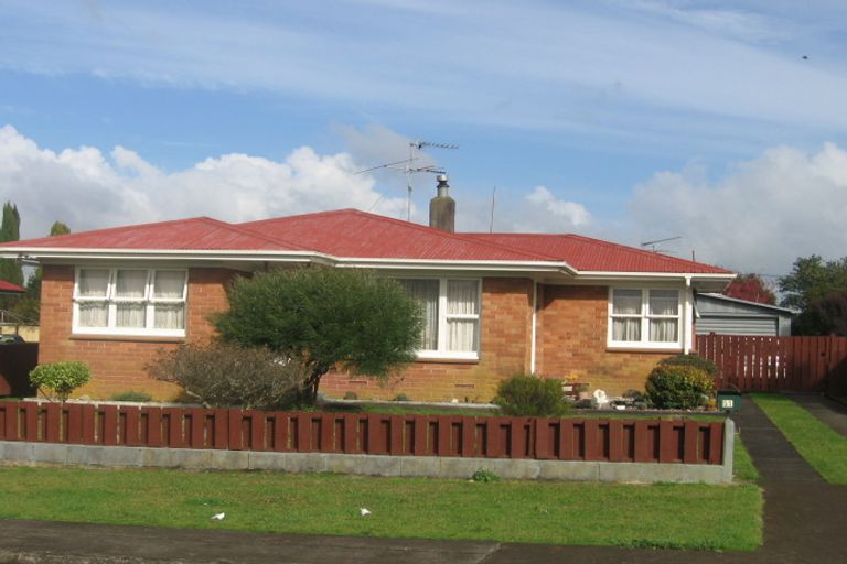 Photo of property in 51 Smiths Avenue, Papakura, 2110