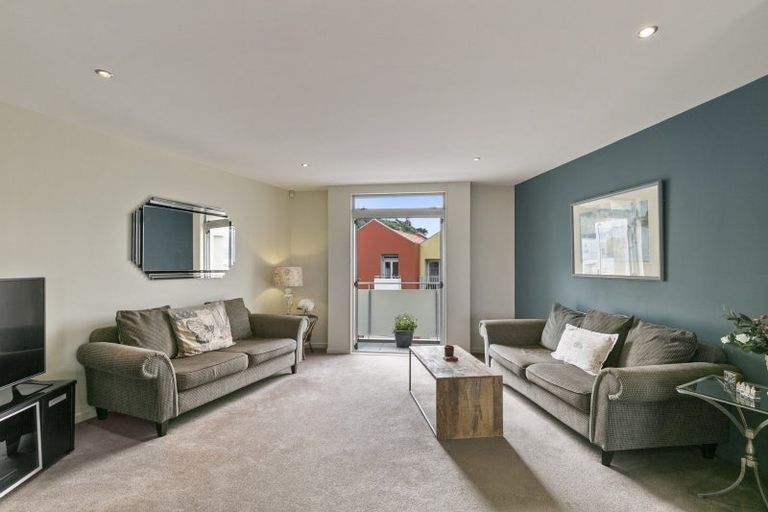 Photo of property in Marrakech Cafe, 88/305 Evans Bay Parade, Hataitai, Wellington, 6021