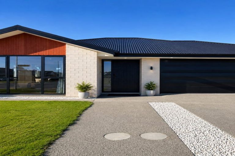 Photo of property in 14 Dempsey Street, Kaiapoi, 7630