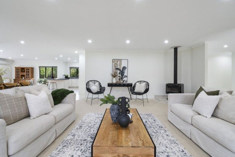 Photo of property in 16 Pukematawai Lane, Levin, 5571