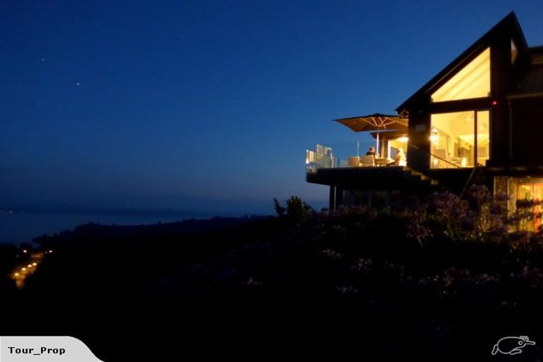 Photo of property in 1/133 Mapara Road, Acacia Bay, Taupo, 3385