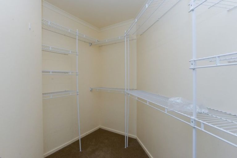 Photo of property in 28 Russell Robertson Drive, Havelock North, 4130