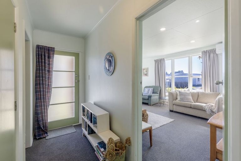 Photo of property in 1 Parekarangi Grove, Turangi, 3334