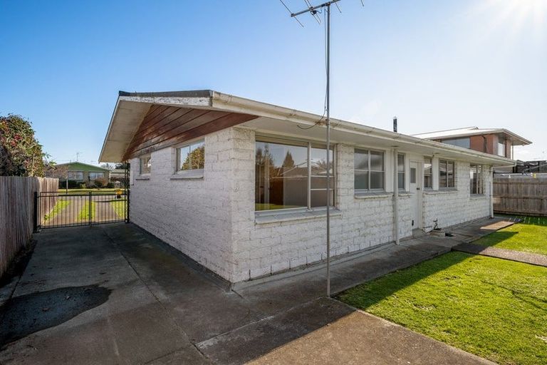 Photo of property in 18 Newbourne Crescent, Redwoodtown, Blenheim, 7201
