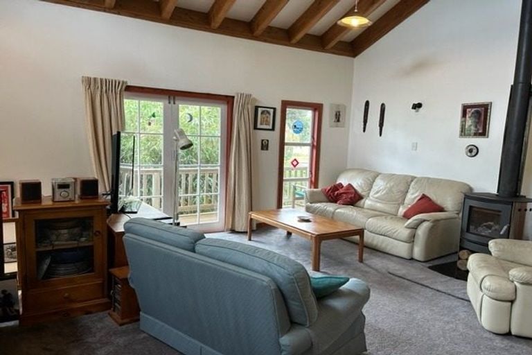 Photo of property in 56 The Esplanade, Raumati South, Paraparaumu, 5032