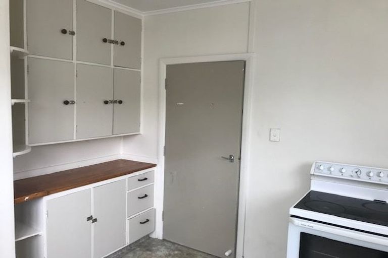 Photo of property in 3 Cressy Street, Waterloo, Lower Hutt, 5011