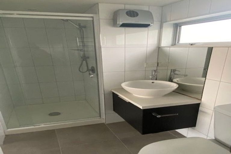 Photo of property in 43 Grafton Street, Waltham, Christchurch, 8011