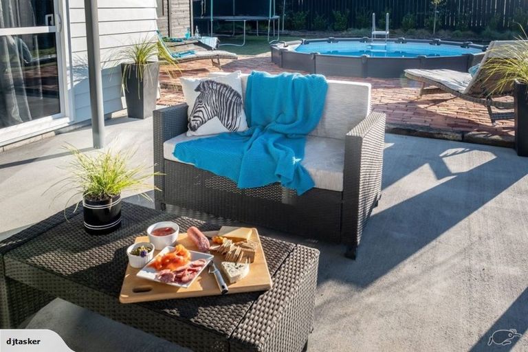 Photo of property in 21 Stoneleigh Drive, Solway, Masterton, 5810